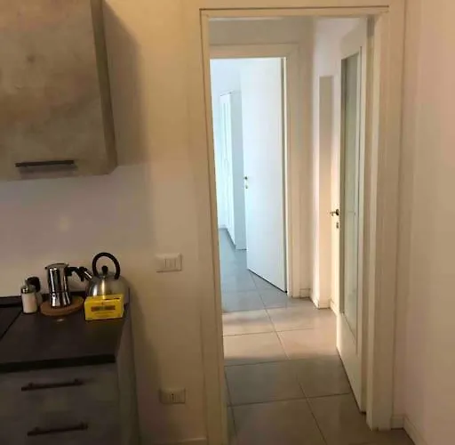 Venice, 4 Minutes From Station, Free Parking, Airport Shuttle,train Station Via Aleardi 141 * Mestre