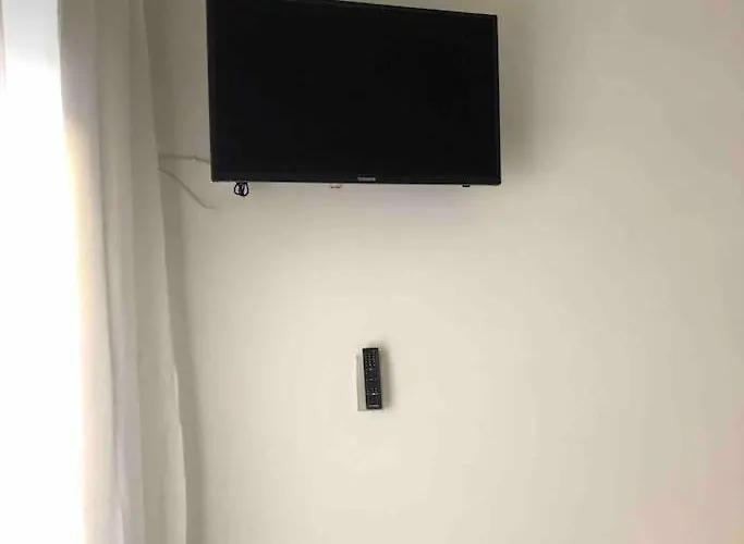 Venice, 4 Minutes From Station, Free Parking, Airport Shuttle,train Station Via Aleardi 141